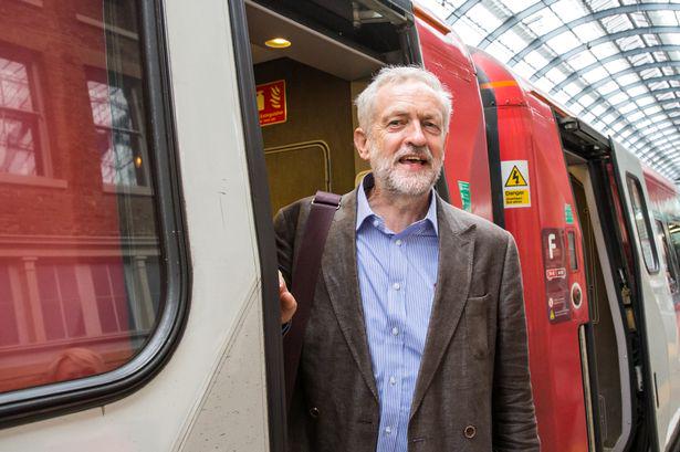 MirrorPolitics's tweet photo. Jeremy Corbyn reveals how Labour will renationalise railways if he becomes Prime Minister
 http://t.co/iQ1mLkQ4ji http://t.co/RP3aXp9BUa