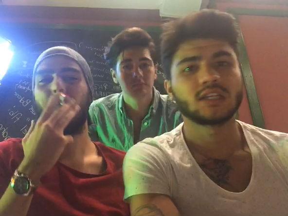 junk121's tweet photo. 🔴 CANLI DONSUZ su an #YouNow 'da yayinda - https://t.co/VCe8ZNGoHV http://t.co/hr41JYAOIw