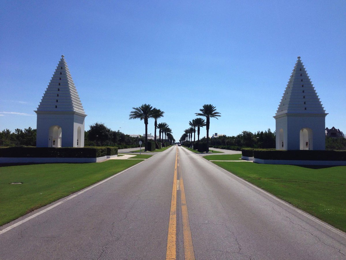hpatelmd's tweet photo. No words @AlysBeachFL @30a #AlysBeachFL #30a http://t.co/D7Y7K1Lbr4