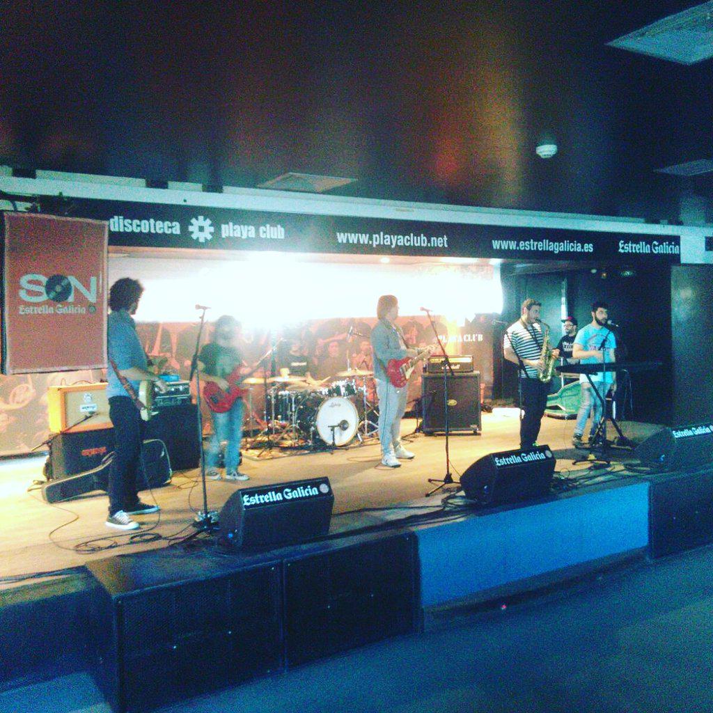 playaclubcoruna's tweet photo. Terminando la prueba de sonido
Os esperamos a las 23h en el #PlayaClub #Coruña
#Concierto Solidario #SosPelines http://t.co/PWnakYZ0Ir