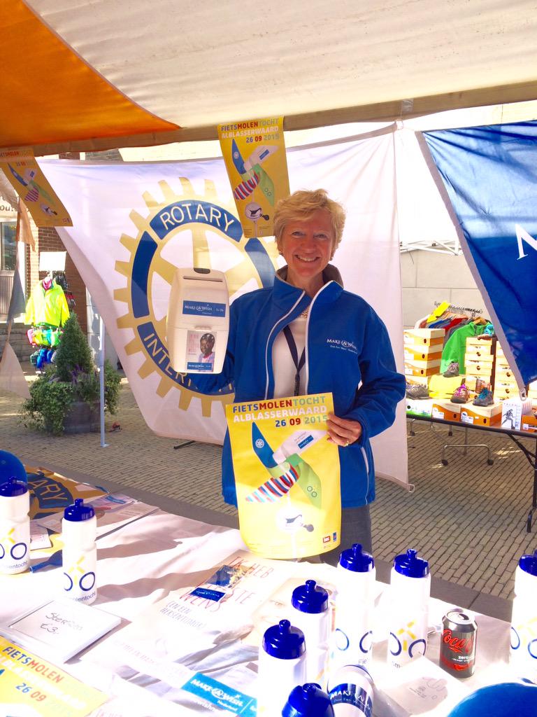 Vandaag gecollecteerd voor stichting make a wish. 26 september de finale. Kijk op fietsmolentocht.nl.  Fiets jij mee?