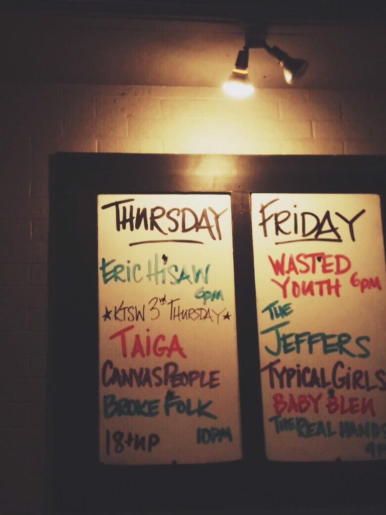 hannnahlea's tweet photo. Our first third thursday showcase was incredible. Thanks to anyone who came out &amp; had a good time #untilnextmonth http://t.co/EMqjuWOMPm