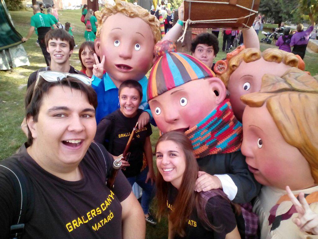 Felicitats a Terrassa, ciutat gegantera 2015-2016! #capgrossosacgc #canyatsdecercavila #tenimunsetembremogudet