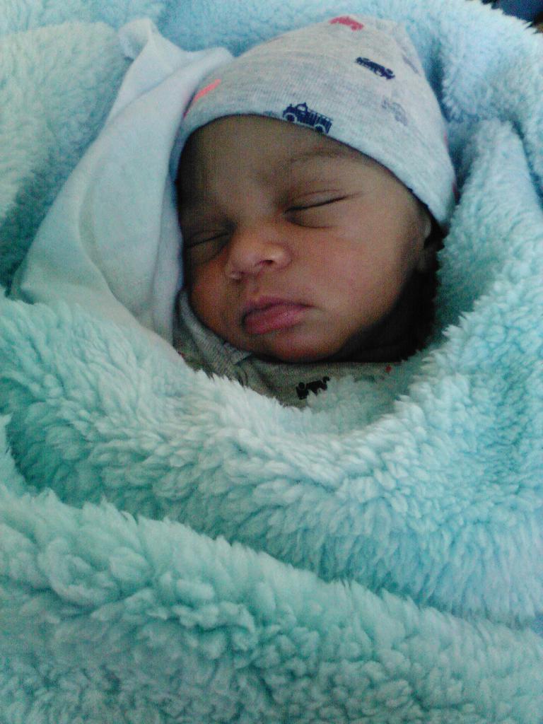 Bree_Da_Shay's tweet photo. My Mean Baby http://t.co/cdg55osfYp