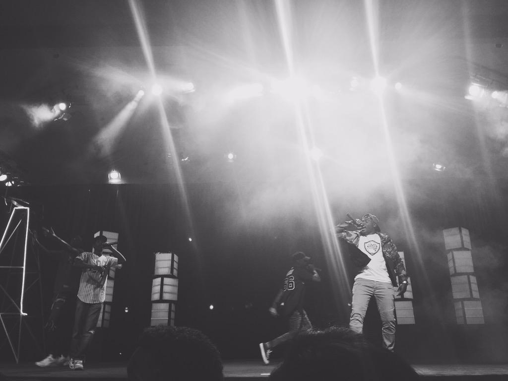 empgeneration's tweet photo. TB LaFlare closing out the show! A great experience at Em:Powered 2015! #igotfaith #emp2015 #empowered http://t.co/x604yQHWiP