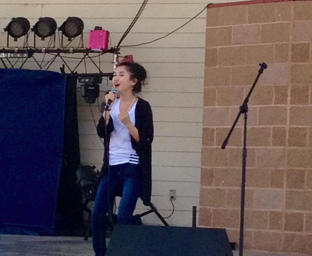 kuwick66's tweet photo. Check out 2014 Ks Kids Got Talent winner Abby Jolicoeur @NexTechWireless stage Lake Talbott @KansasStateFair at 3pm. http://t.co/QGogNfgSdT