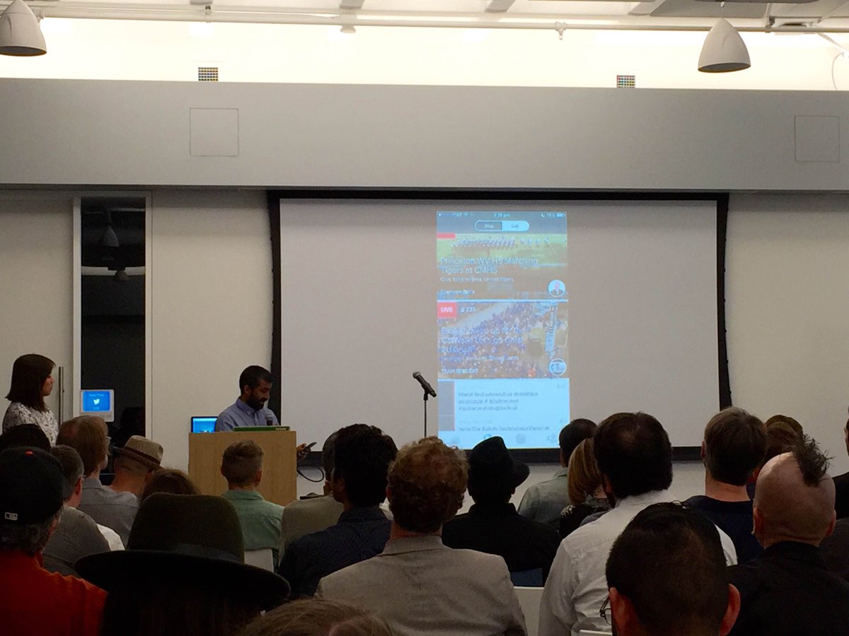 GRAMMYPro's tweet image. Getting a tutorial on @periscopeco from the #Twitter team. Useful tool for artists &amp;amp; music creators #GRAMMYAdvocacy