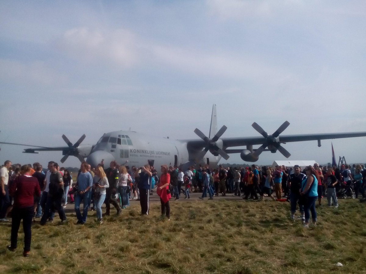 PatrikM007's tweet photo. NATO DAYS 2015 :)
#Natodays2015 http://t.co/yF1DTsbEvl