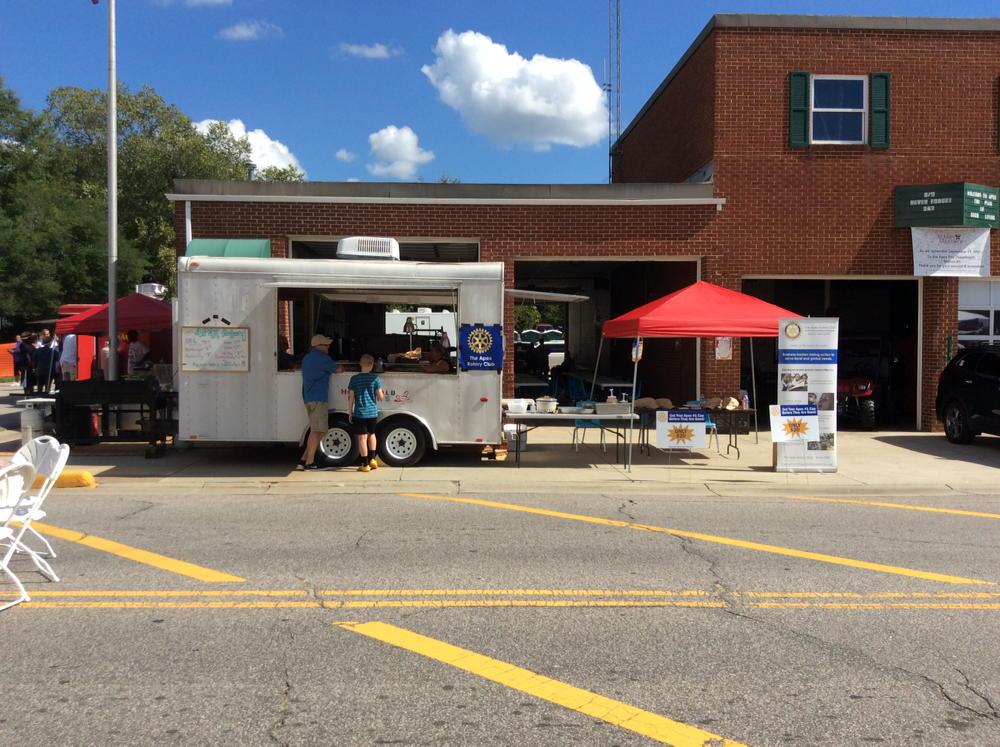 ApexRotaryClub's tweet photo. Come down to the Apex Jazz music festival and help the Apex Rotary Club raise money for our Community Programs! http://t.co/UCOYAXPVe6