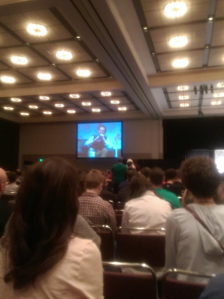 thestevestrout's tweet photo. @RoseCityCC ... #rccc #grimm #comicbookswapmeet #grimmpanel http://t.co/xZ9mUHfgoF