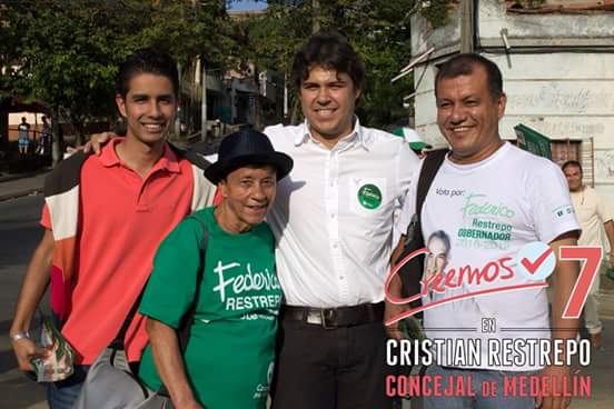 PrCristianRest's tweet photo. @slondonouribe Equipo. La calidad humana de cada una de ellos, seres que reivindican la condición humana #Creemos7 http://t.co/XpqvoX0ujD