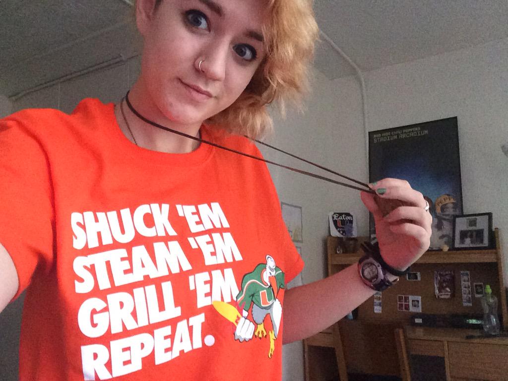 nicolehayleyr's tweet photo. Get rekd Nebraska #shuckem #steamem #grillem #repeat http://t.co/amP6DzlL4f