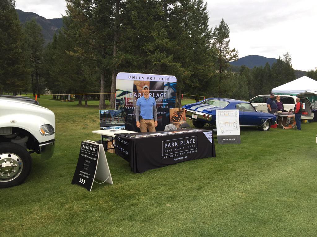 MyParkPlace_'s tweet photo. Radium! We're in your neighbourhood until 4. Stop by for a visit and check out the car show. #radium #explorebc http://t.co/AK97fglz0Y