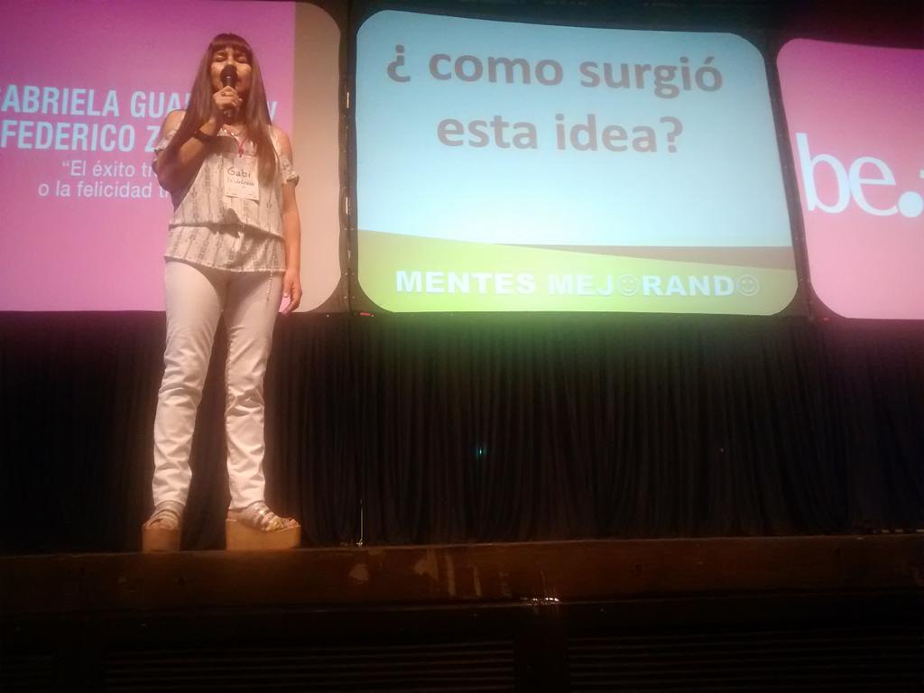 GiibanOk's tweet photo. SER FELICES PARA LUEGO SER EXITOSOS #beIdeas mentes mej😀rand😀 http://t.co/PT4AhD1a8h