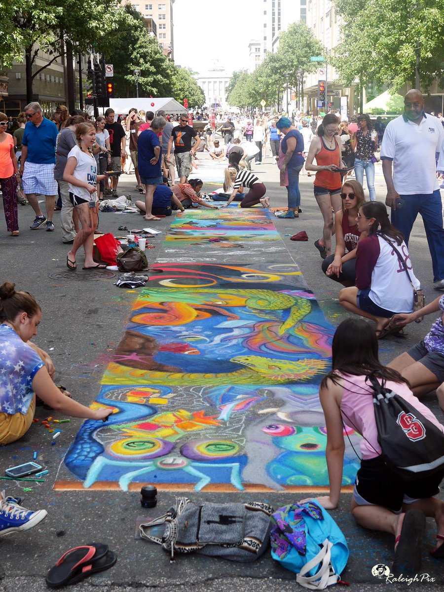 RaleighPix's tweet image. Street Painting at #SPARKconX. @SPARKconner raleighpix.com