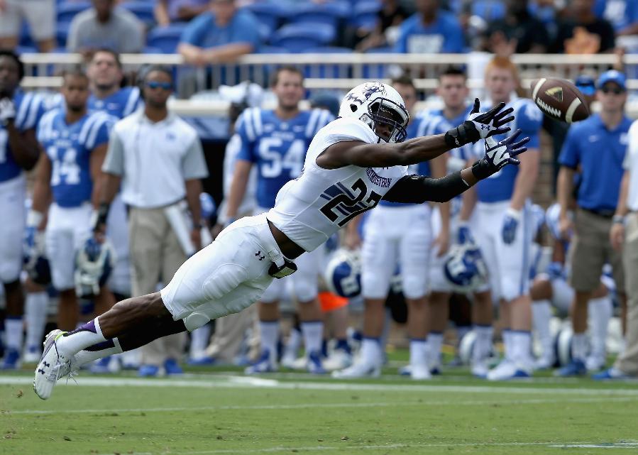 espn's tweet image. Northwestern moves to 3-0 with win at Duke. Over past 4 years, no one has more noncon wins vs Power 5 leagues (7-1).