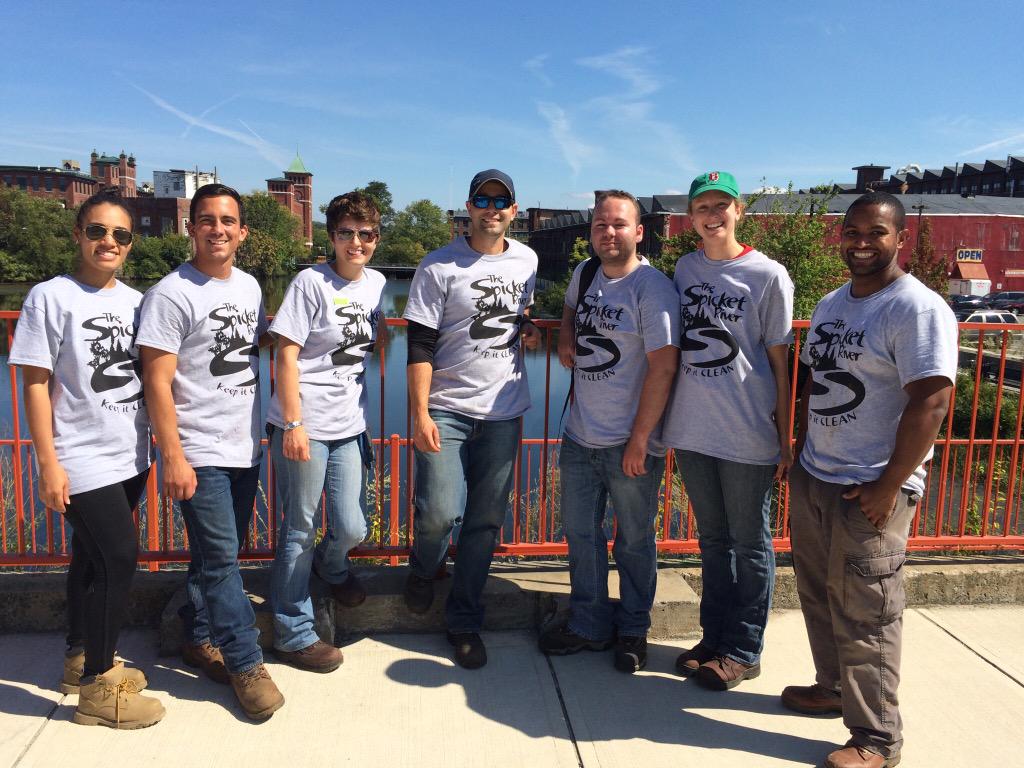 Justin_deMello's tweet photo. #teamwatersewer. #spicketrivercleanup @sde_inc @woodardcurran @GndwkLawrence @danrivera01843 http://t.co/cz75nCcXrV