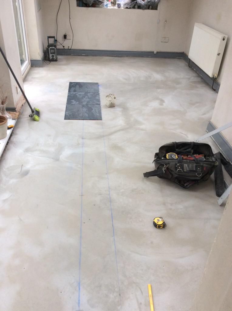 Ronstiling's tweet image. This weeks job in Wallasey, another happy customer.   Happy days.  #ultralevelit1  #toppstiles