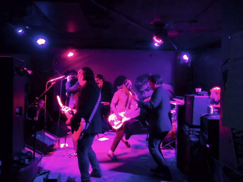 StevePietaster's tweet photo. The Crombies are fantastic! Love #DaveSimon #FistfulOfSka http://t.co/bd4p6WSclR