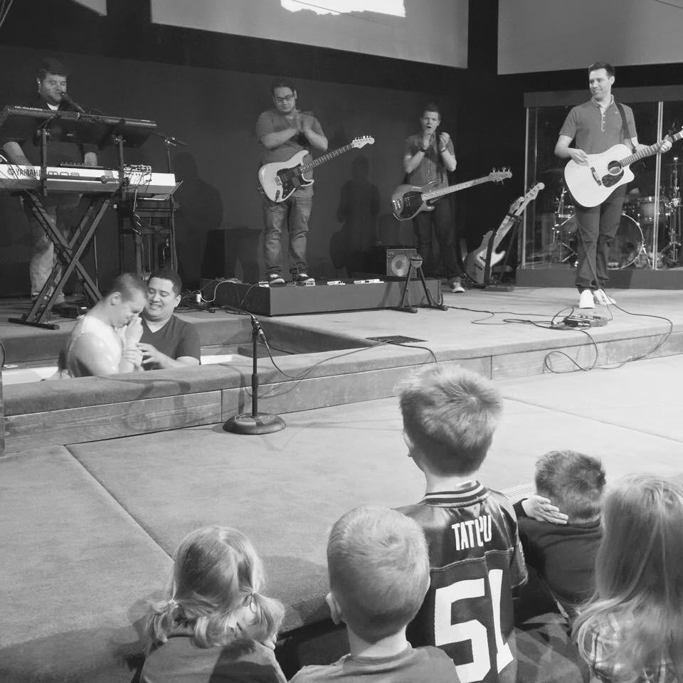 Baptisms in all 3 services, the BRAVE series continues &amp; dinner &amp; a grocery give at the 5. All tomorrow <a href="/NWLifeChurch/">NWLife</a>