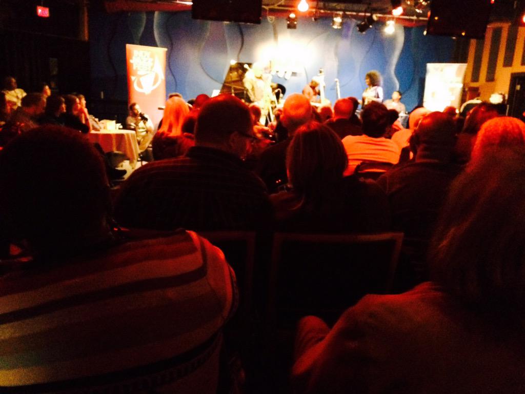 IndyJazzBelle's tweet photo. Packed house @TheJazzKitchen for @indyjazzfest @OwlMusicGroup #ValeriePhelps #KennyPhelps drums @dixontsax #IJF2015 http://t.co/bbK2YdIih7
