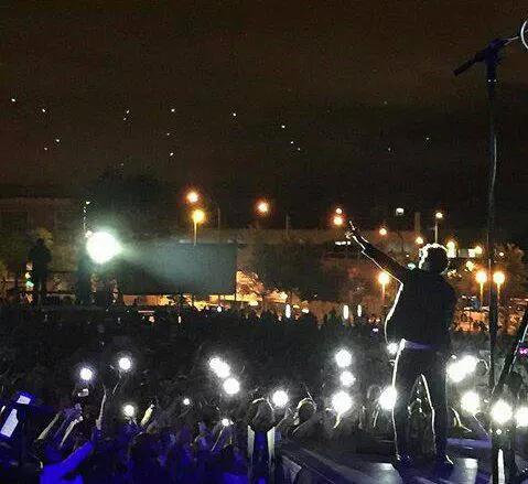 DeleSevillaAJ's tweet photo. Fotos de esta noche mágica en Esplugues http://t.co/6IqDPwEacx