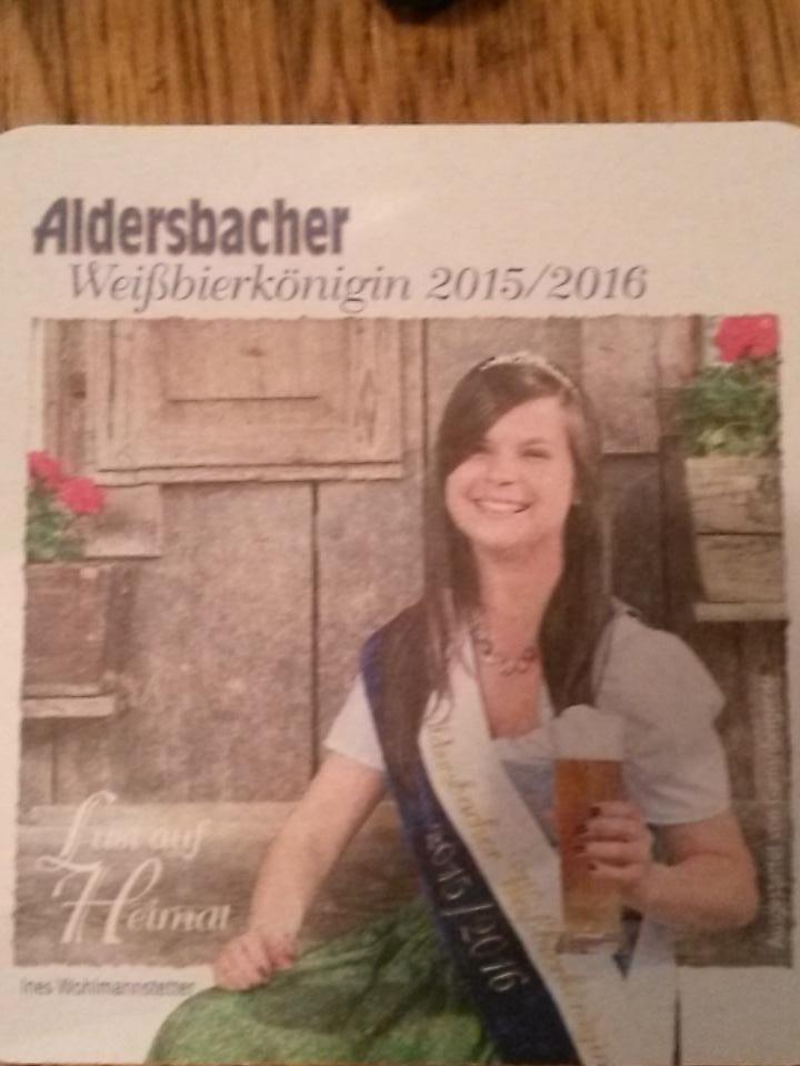 tac_bluebu's tweet photo. #weißbiergate #gender #woIstDerKoenig
Warum gibt es keinen Weißbier-König. #schwindlig http://t.co/27lYs9ZAZo