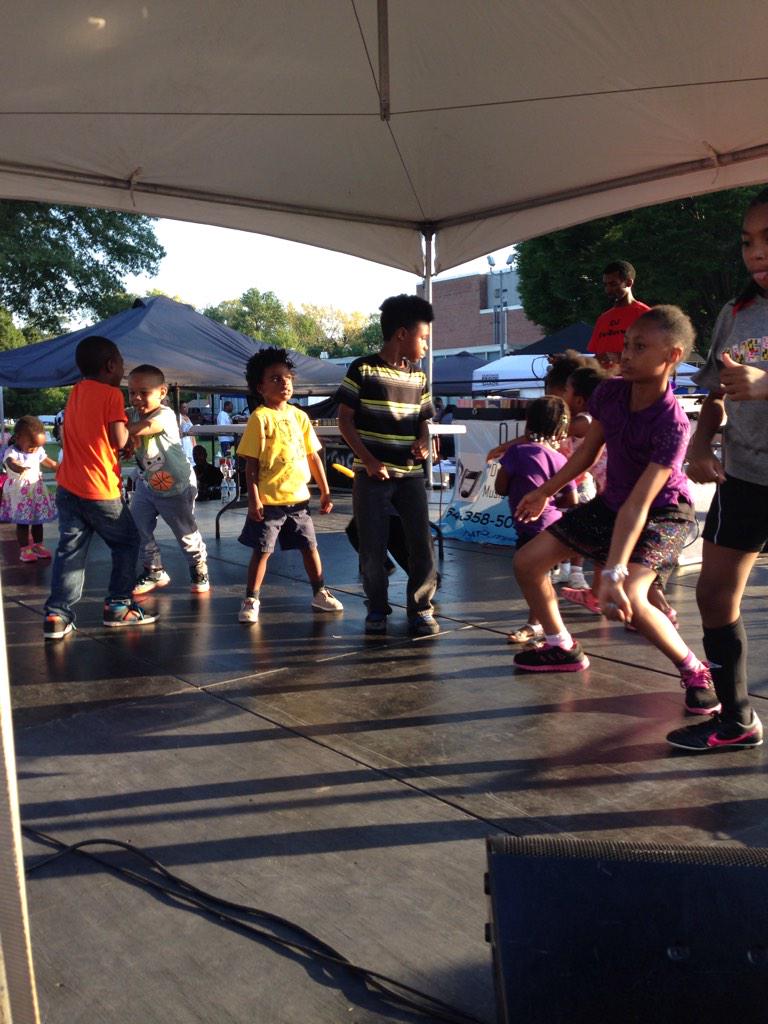 juicefresh's tweet photo. #VeganSoulFest  You ROCK!  See you next year. What a great turnout.  Love... Juice... Soooouuulll http://t.co/euaAxswLsm
