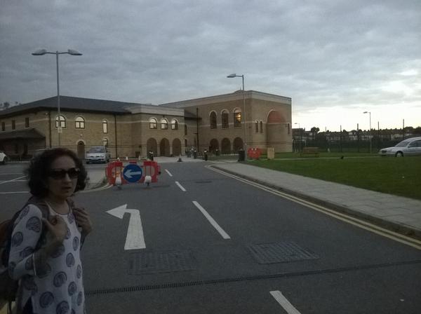 multifaith's tweet photo. Fab @qekhan @julianbond12 Muslim Christian 23m walk! Show yr support here http://t.co/JKtcnzY6hX #PilgrimsTogether http://t.co/VxCpix6hHj