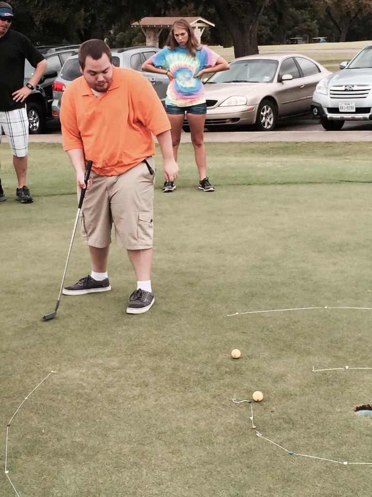smolka's tweet photo. #ECFireballs Austin makes a #shortputt at @SOTexas #GOLF http://t.co/o6oe5iG5zw