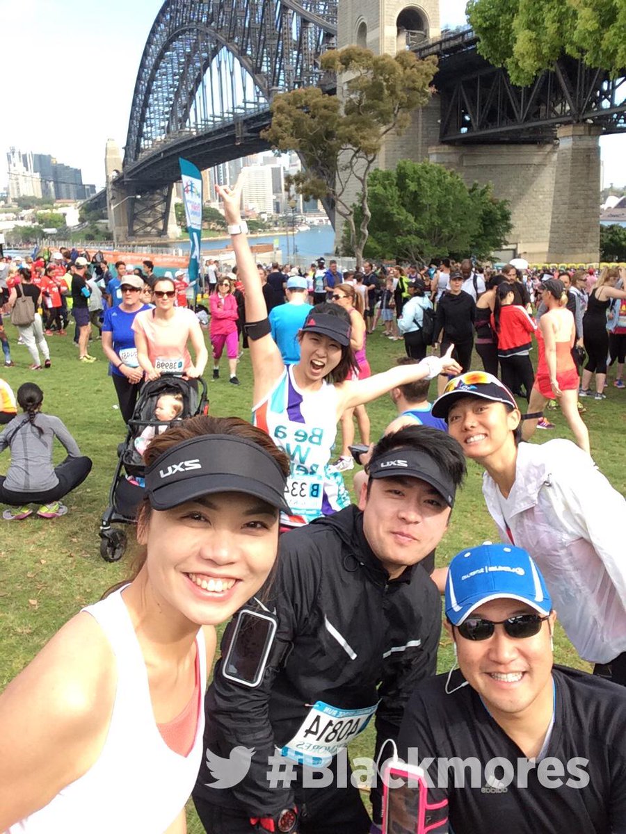 sydmarathon's tweet photo. I'm ready to run across the #SydneyHarbourBridge! @Blackmores #SydneyRunningFestival http://t.co/H2PN2nLcgs