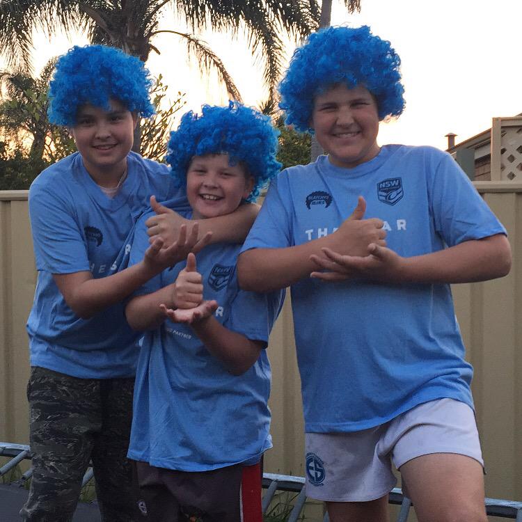 SullyLeagueTALK's tweet photo. The Sullivan Brothers with their "Blatchy Blues" Supporters Kits on, here in Perth!!! @warugbyleague @NSWRL http://t.co/k3v98O2bYH