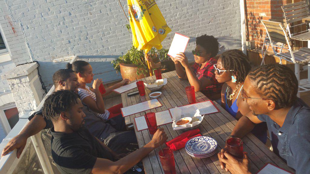 vsmodel54's tweet photo. Enjoying dinner @pacificoDC with friends! Great place to grab a drink and food rooftop in DC! #catchuswhenyoucan http://t.co/I1c7mospzJ
