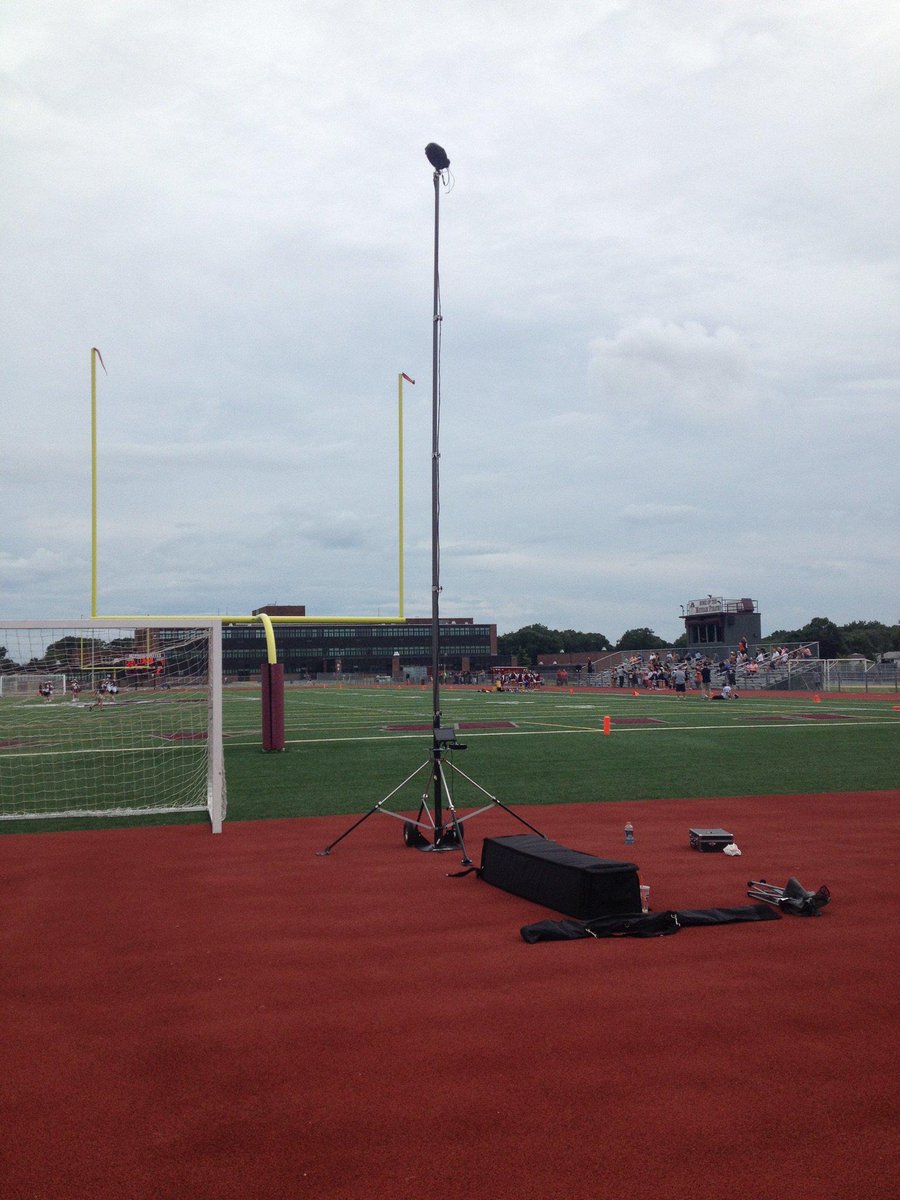 EMCoachL's tweet photo. Just finished using the end zone camera #physed #techinpe http://t.co/ggAfCYHmNq