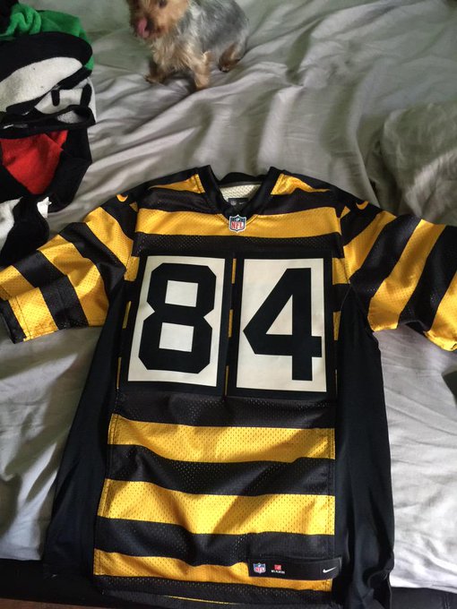 @timmbrownn just got my @AntonioBrown84 throwback 😝👌🏼😏 http://t.co/uBqQhqfTTP<a class="tags" target="_blank" title="On Twitter" href="/?out=eyJ0eXAiOiJKV1QiLCJhbGciOiJIUzUxMiJ9.eyJpYXQiOjE3MjE2NzcxNDQsImlzcyI6InR3cG9ybnN0YXJzLmNvbSIsIm5iZiI6MTcyMTY3NzE0NCwiZXhwIjoxNzUzMjEzMTQ0LCJyZWRpcmVjdF91cmwiOiJodHRwczovL3R3aXR0ZXIuY29tL3RpbW1icm93bm4ifQ.K5MlM6VGHOg54WqTD3thlbuIpSbXLtPYN6swwy0-rB404QuPO97gIfV81fdDbM3bwVnwrbgtN3Pd6EeFjz8wkw">@timmbrownn</a><a class="tags" target="_blank" title="On Twitter" href="/?out=eyJ0eXAiOiJKV1QiLCJhbGciOiJIUzUxMiJ9.eyJpYXQiOjE3MjE2NzcxNDQsImlzcyI6InR3cG9ybnN0YXJzLmNvbSIsIm5iZiI6MTcyMTY3NzE0NCwiZXhwIjoxNzUzMjEzMTQ0LCJyZWRpcmVjdF91cmwiOiJodHRwczovL3R3aXR0ZXIuY29tL0FudG9uaW9Ccm93bjg0In0.TAyXSNOR4N32p5gQ5eDEF_24Ji0mwKYwt7C3M278GcxYCstA4a2BWRRSeT4MdHQfDVf-NvIPxbkuM_3bZvG3WQ">@AntonioBrown84</a><a href="/tag/harrypotter"class="tags"><span>#harrypotter</span></a><a href="/tag/isolemnlyswear"class="tags"><span>#isolemnlyswear</span></a>