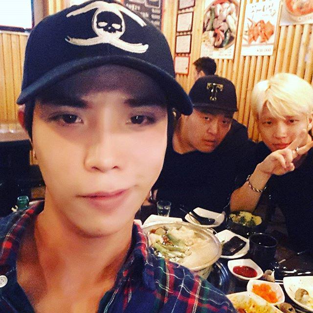 INFINITE7SOUL's tweet photo. [PIC] 150920 Heo Minyoung Instagram Update with #인피니트 Woohyun http://t.co/BbTnb87FWU