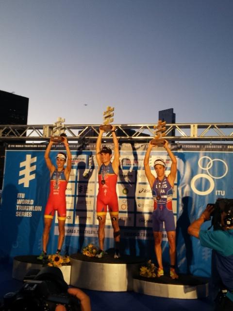 FFTRI's tweet photo. Voici le podium 2015 ! http://t.co/YfQXQrcnJo