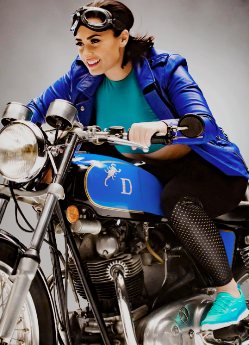 coolformee's tweet photo. #skechers #demistyle 💖💖 http://t.co/9lTK3W5njX