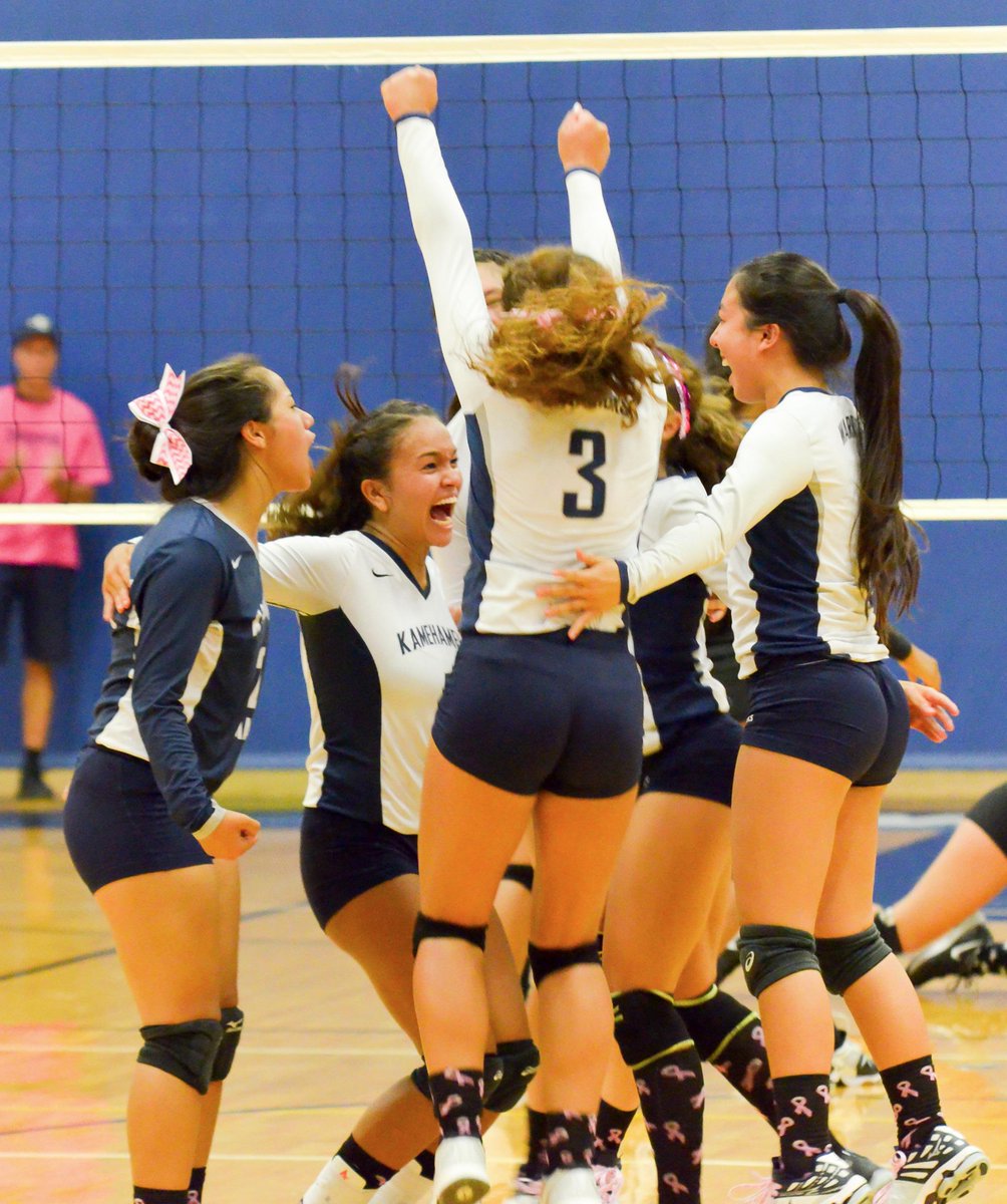 HIsportsfolio's tweet photo. Kamehameha Maui Girls VB Team Beats Kekaulike in 4 | Maui Now
http://t.co/9iJu7Y8qJZ http://t.co/qnfFXGVFJg