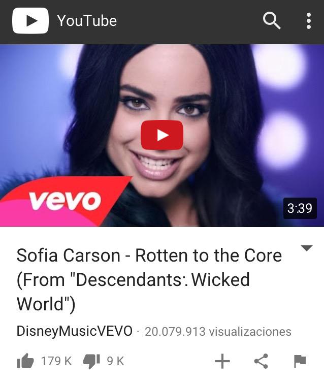 SofiaCarsonCom's tweet photo. A falta de 1 día de que #RottenToTheCoreRemix cumpla 1 mes, el clip superó los 20M de views. Felicidades @SofiaCarson http://t.co/q0iaLlaxHn