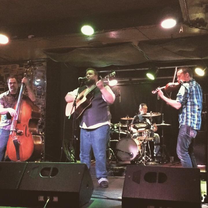 Played the hell outta Davey's last night. Thanks <a href="/TheClementines/">The Clementines</a> we had a blast. Esp. good to make new friends