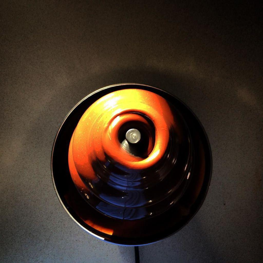 eswolfenden's tweet photo. Golden singularity http://t.co/yIisAKCfYg http://t.co/dPplvu7nTn