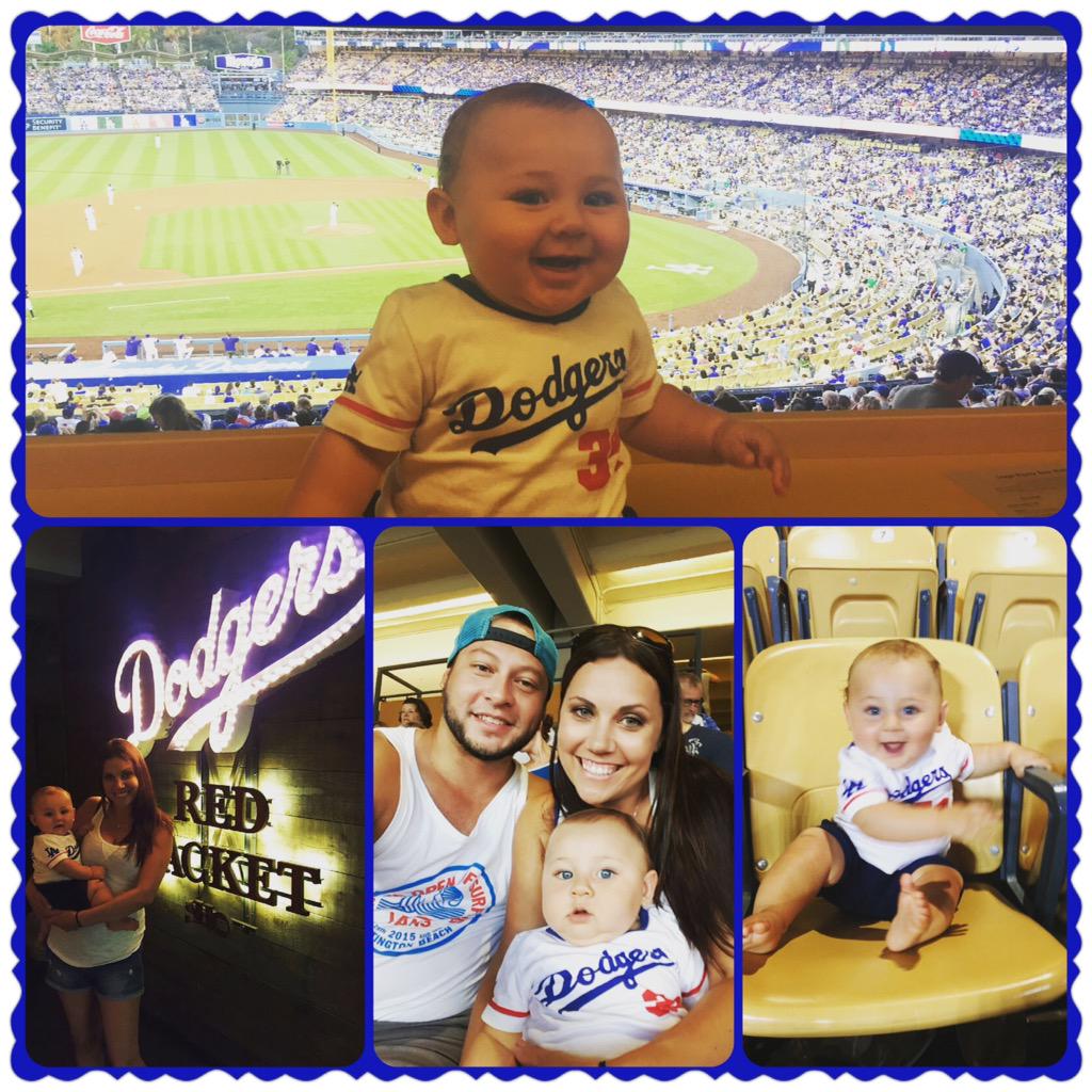 mell__e's tweet photo. #dodgers #firstdodgergame #mlb #ballparktour #datastrongfan #losangeles #la #espn #baseball http://t.co/zHyAjqsIyq