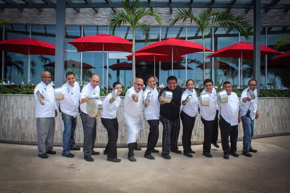 chefmourez's tweet photo. From Mexico with all the best!
We are open!! http://t.co/ftcFgQRgA7