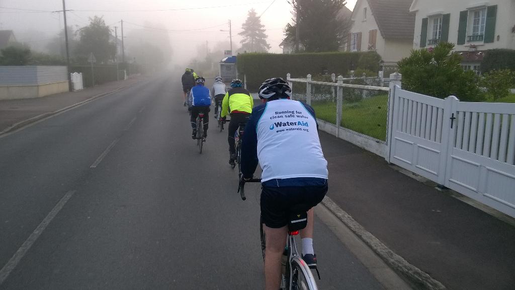 HydroWateraid's tweet photo. Making progress through the fog @WaterAidUK #OneHydro http://t.co/Zfw2fbeqQz
