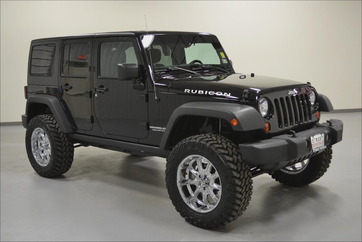 rubiconreader's tweet photo. Some internet #jeepstalking tonight #jeeplust #Jeep #Jeepstalker @Jeep #mydream #oneday 3 http://t.co/h6dcaGlzp9