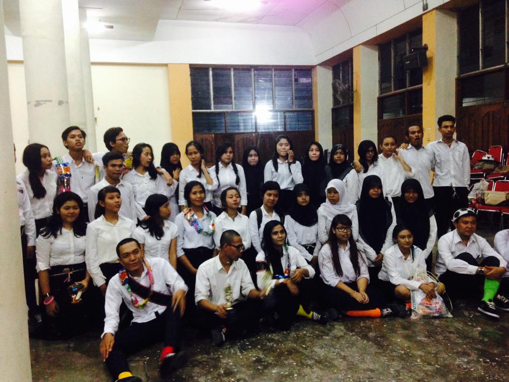Lu_LuEki's tweet photo. MABA @STBAHARAPANMDN 2015 ✌️✌️✌️ http://t.co/iaPODJ59AF