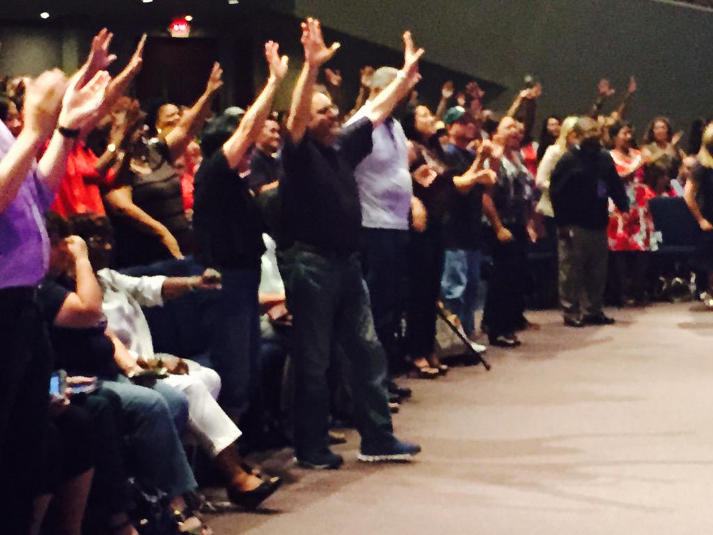 iamdrjazz's tweet photo. Somebody shout 'SUDDENLY'!!!!!! #Thunder15 @VictoryGraceCtr http://t.co/xR17F8Yl5U
