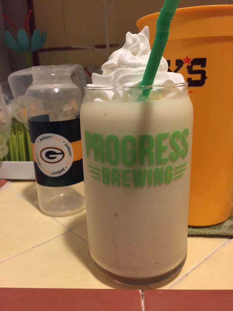 Joel_Simpson's tweet image. Thank you @TheeJessSimpson for being you!!!! #yummmmm #yasssss #pineapplefloat