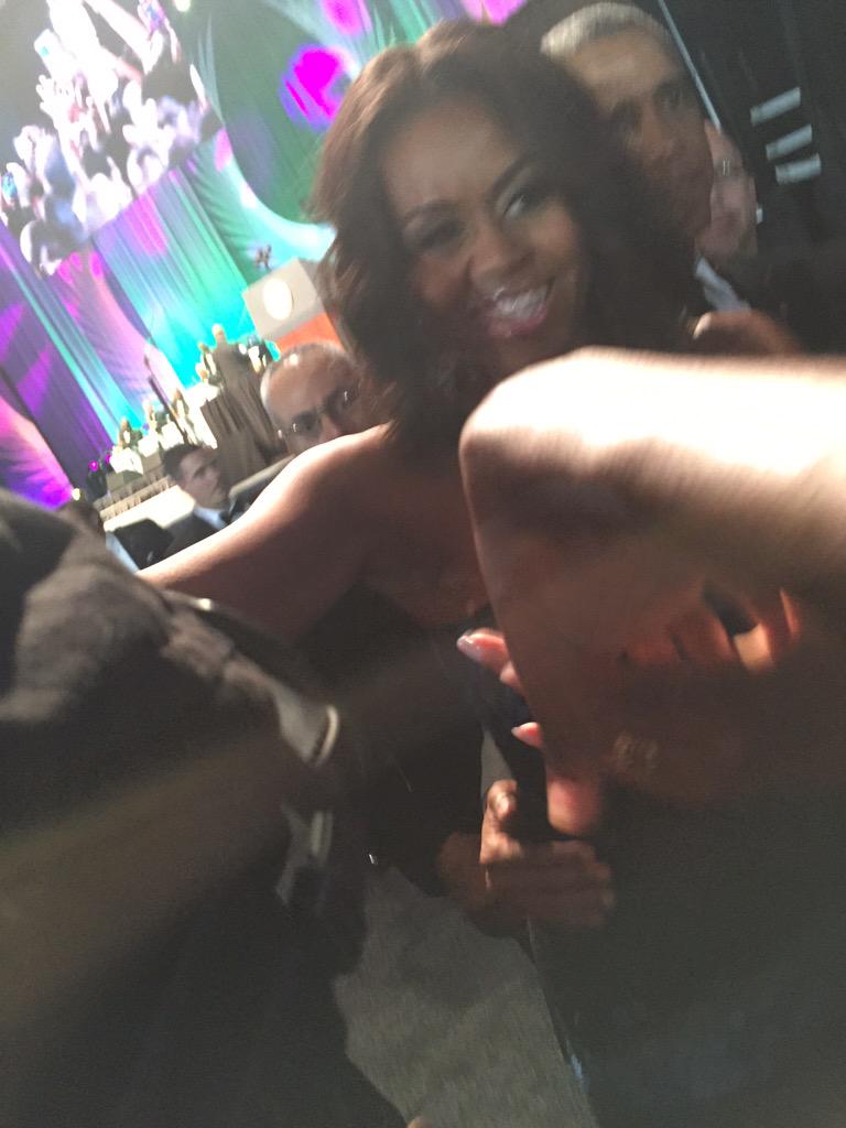 _britttmarieee's tweet photo. When @BarackObama and @MichelleObama shake your hand 😭😩 #UnforgettableNights #CBC15 http://t.co/rtTqVf09qL